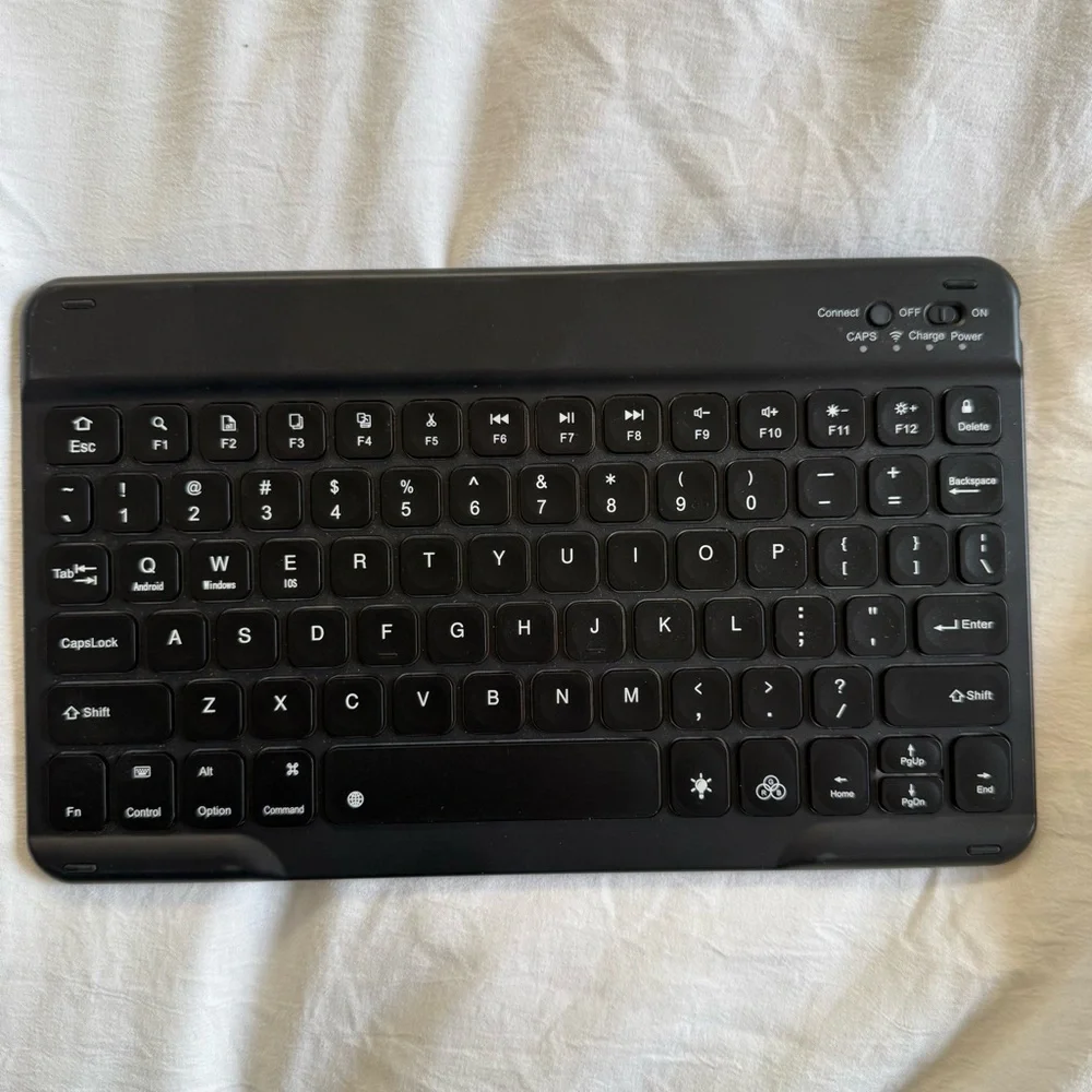 Keyboard Case iPad Air 11” (M2 2024)/10.9” Air 5th 4th Backlit Folio Cover
